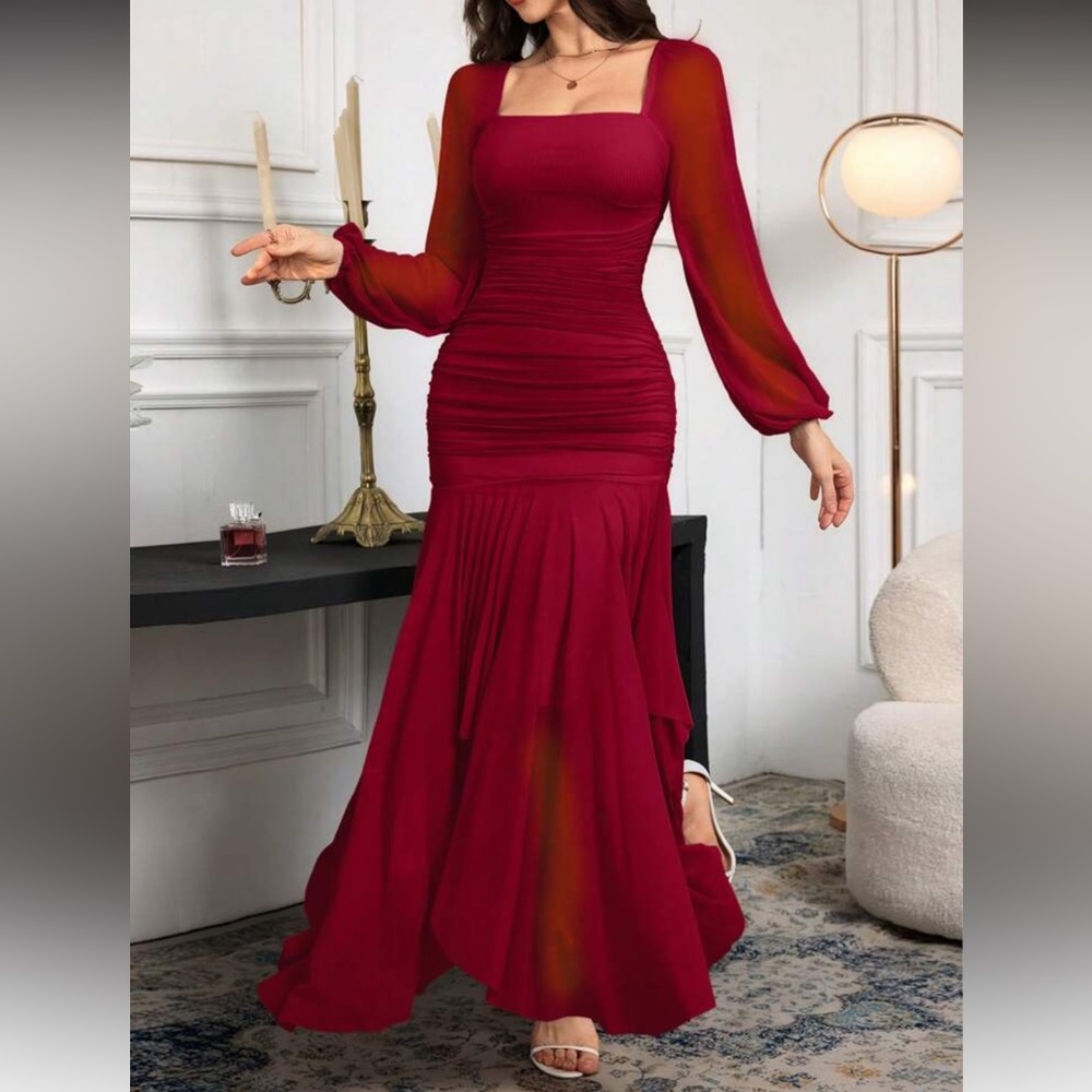 Elegant Lavender Evening Gown - Picture 11 of 16